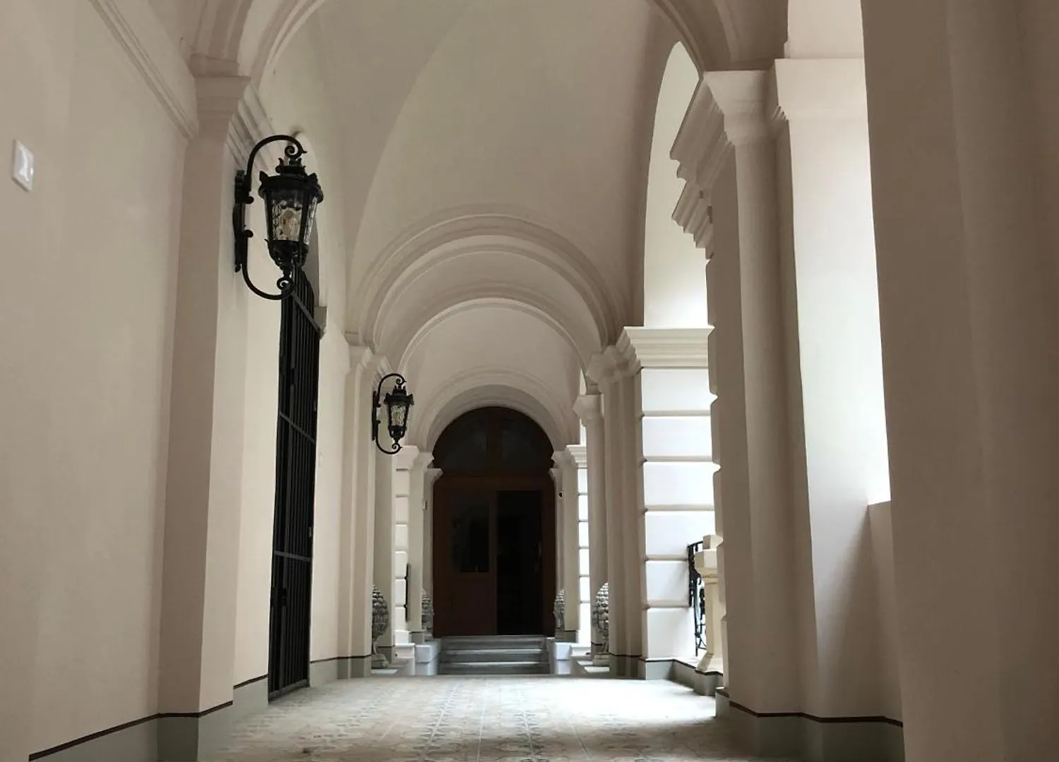 Korond Palace Apartment With 4 Bedrooms In An Unesco Protected Palazzo Budapest